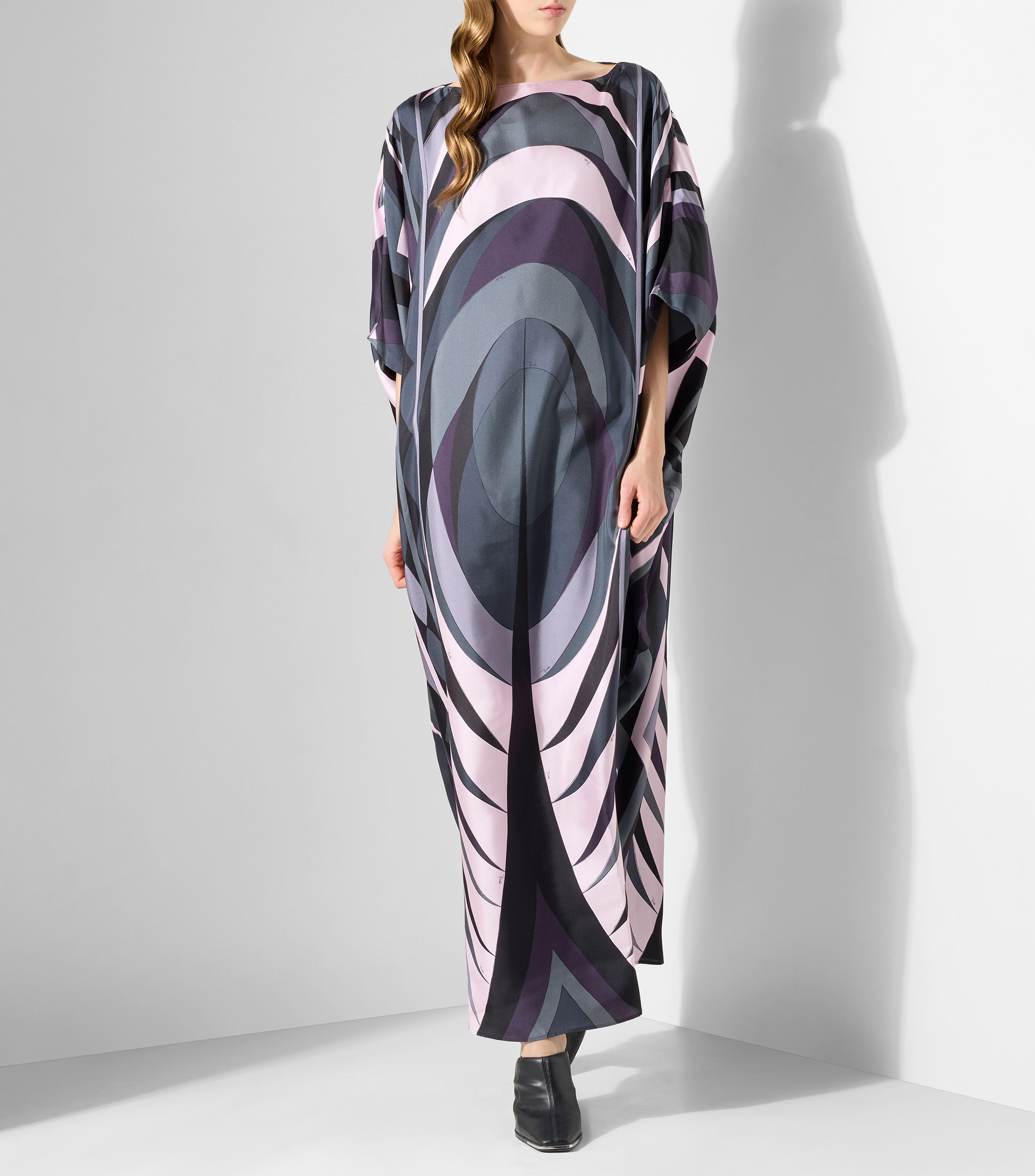 Kaftan estampada manga corta Mujer